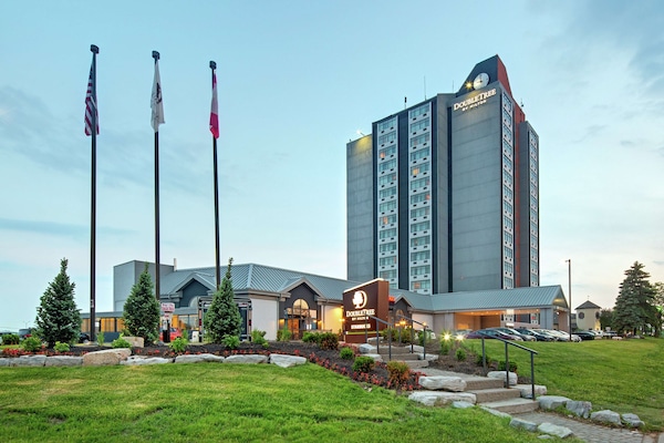 Hotel DoubleTree by Hilton Toronto Airport