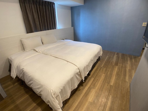 Hotel Taichung One Chung Business