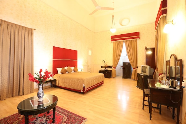 Hotel Lalitha Mahal Palace