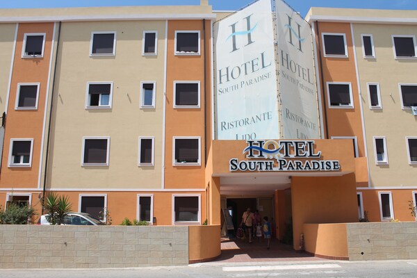 Hotel South Paradise