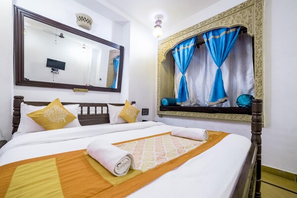 Tripli Hotels Prithvi Palace
