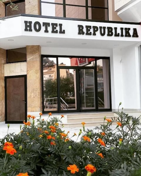 Hotel Republika Berat