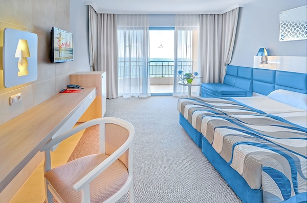 Grifid Arabella Hotel - Ultra All Inclusive & Aquapark