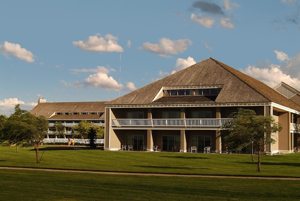 Maumee Bay Resort & Conference Center