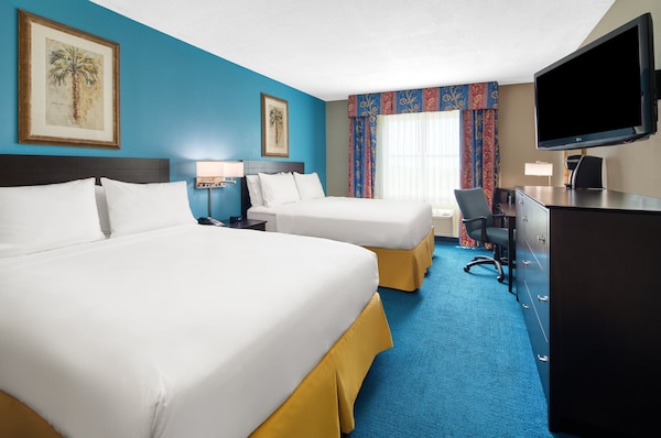Holiday Inn Express & Suites Miami Kendall, An Ihg Hotel