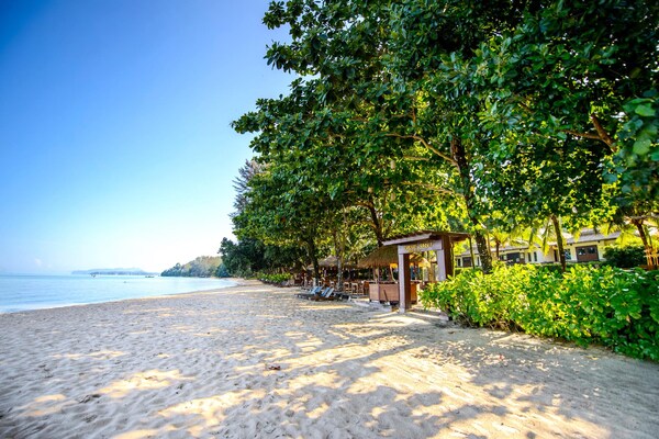Tup Kaek Sunset Beach Resort-Sha Plus