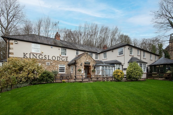 The Kingslodge Inn - The Inn Collection Group