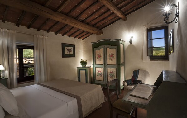 Castello Di Spaltenna Exclusive Resort & Spa