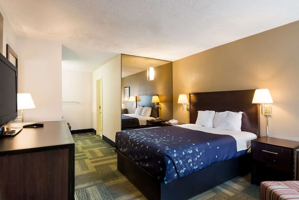 Hotel Quality Inn at Fort Lee