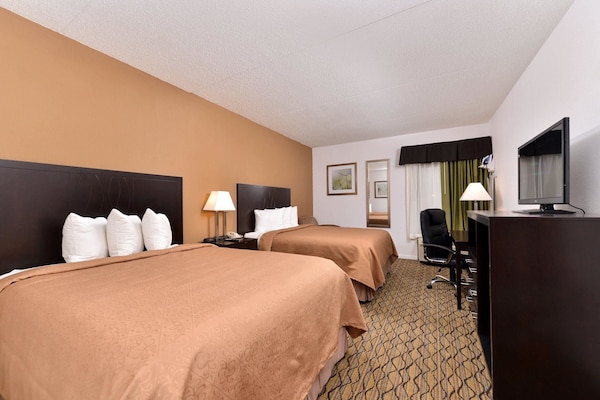 Quality Inn & Suites-Chicago South - Matteson