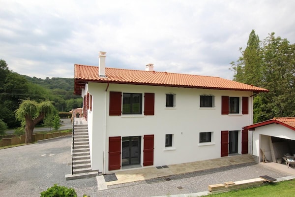 House Iduzki-alde Bi 1