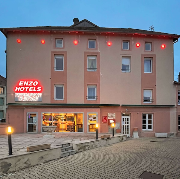 Enzo Hotels Neufchateau by Kyriad Direct