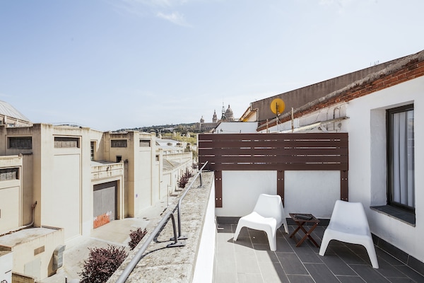 Fira Apartments By Gaiarooms