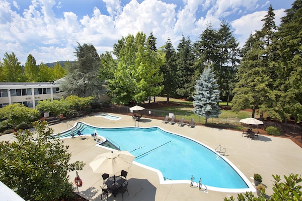 Holiday Inn Seattle-Issaquah