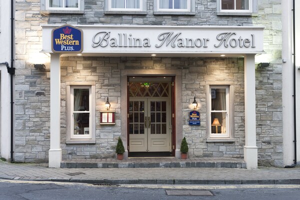 Ballina Manor Hotel