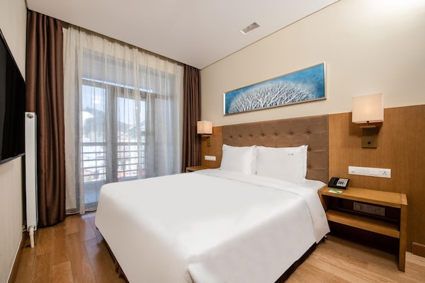 Holiday Inn Changbaishan Suites