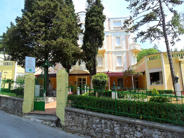 Hotel Vila Ruzica