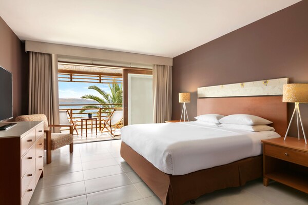 DoubleTree Resort by Hilton Hotel Paracas Peru
