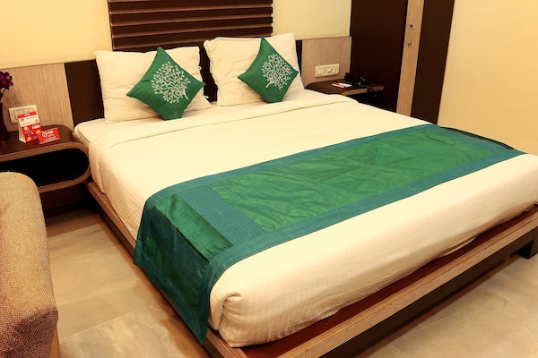 OYO 1805 Blue Orchid Corporate Inn