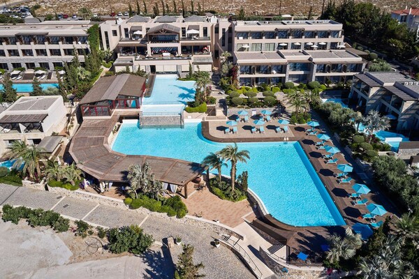 Aquagrand Exclusive Deluxe Resort Lindos - Adults Only