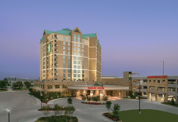 Embassy Suites by Hilton Dallas Frisco Convention Ctr & Spa