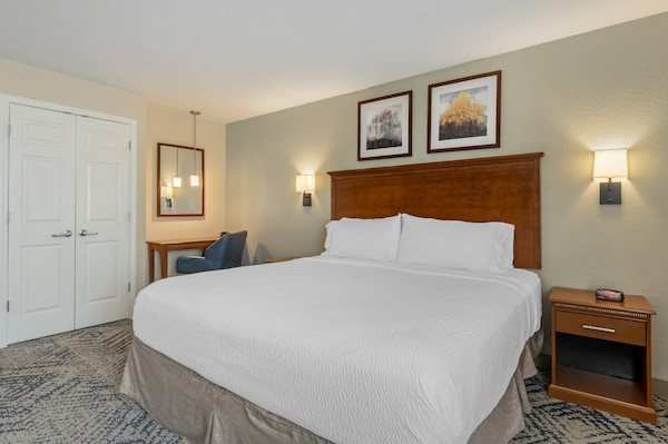Candlewood Suites Indianapolis East, An Ihg Hotel