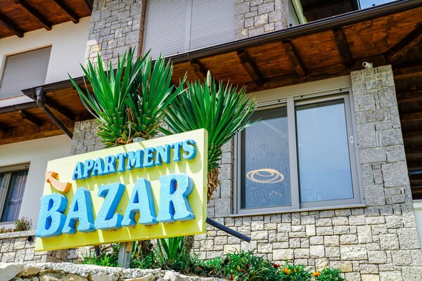 Apartments Bazar