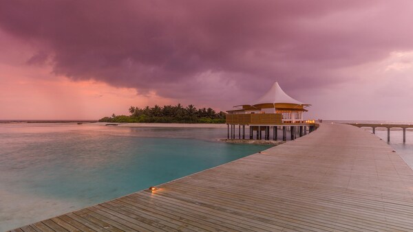 Cinnamon Hakuraa Huraa Maldives - All Inclusive