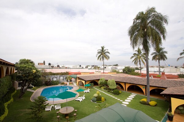 Hotel & Motel Hacienda Jiutepec