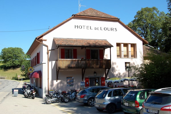 Hotel De L'Ours